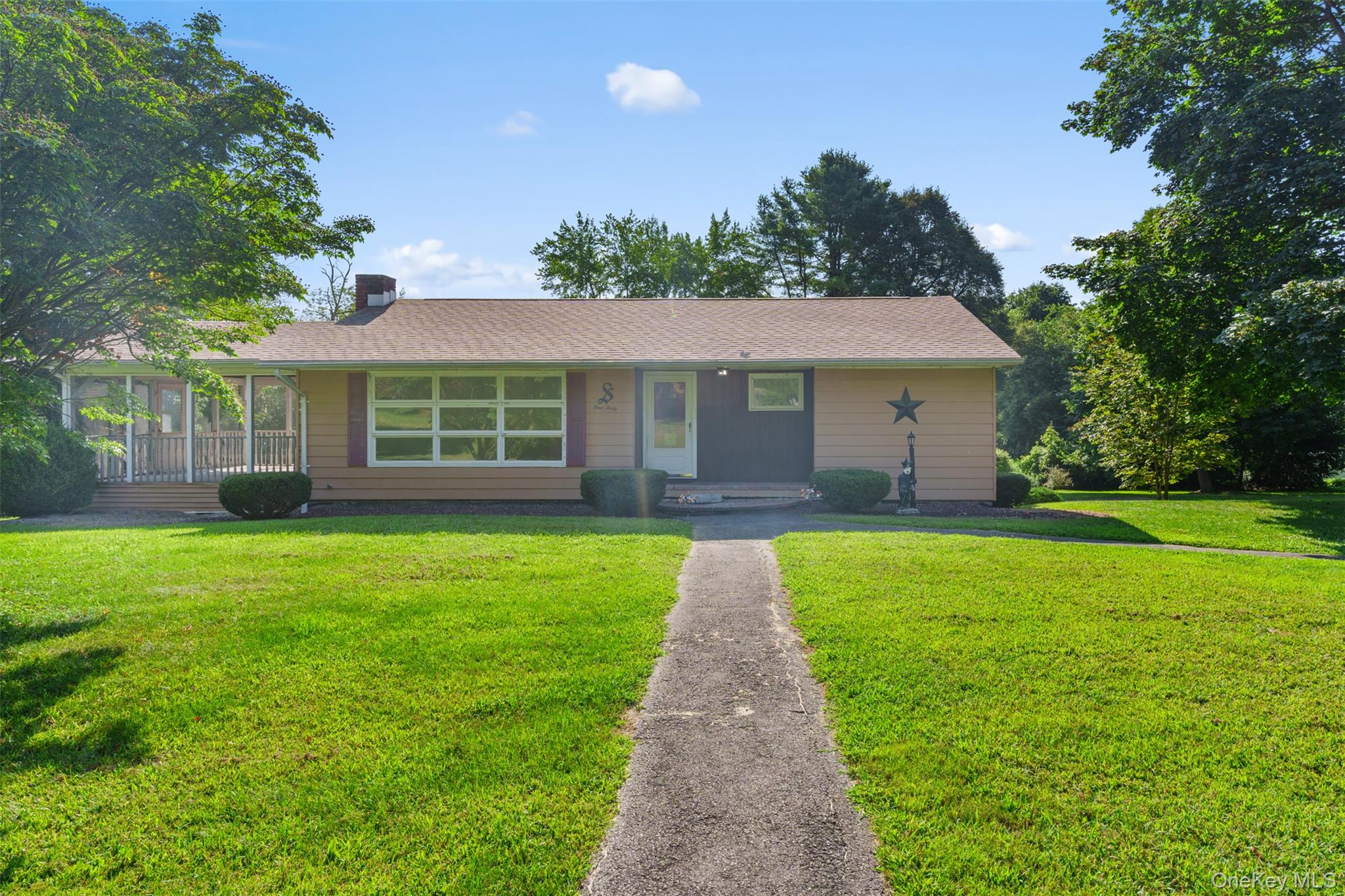 140 N Ohioville Road, New Paltz, NY 12561