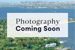 29 Dorchester Street, Huntington Station, NY 11746