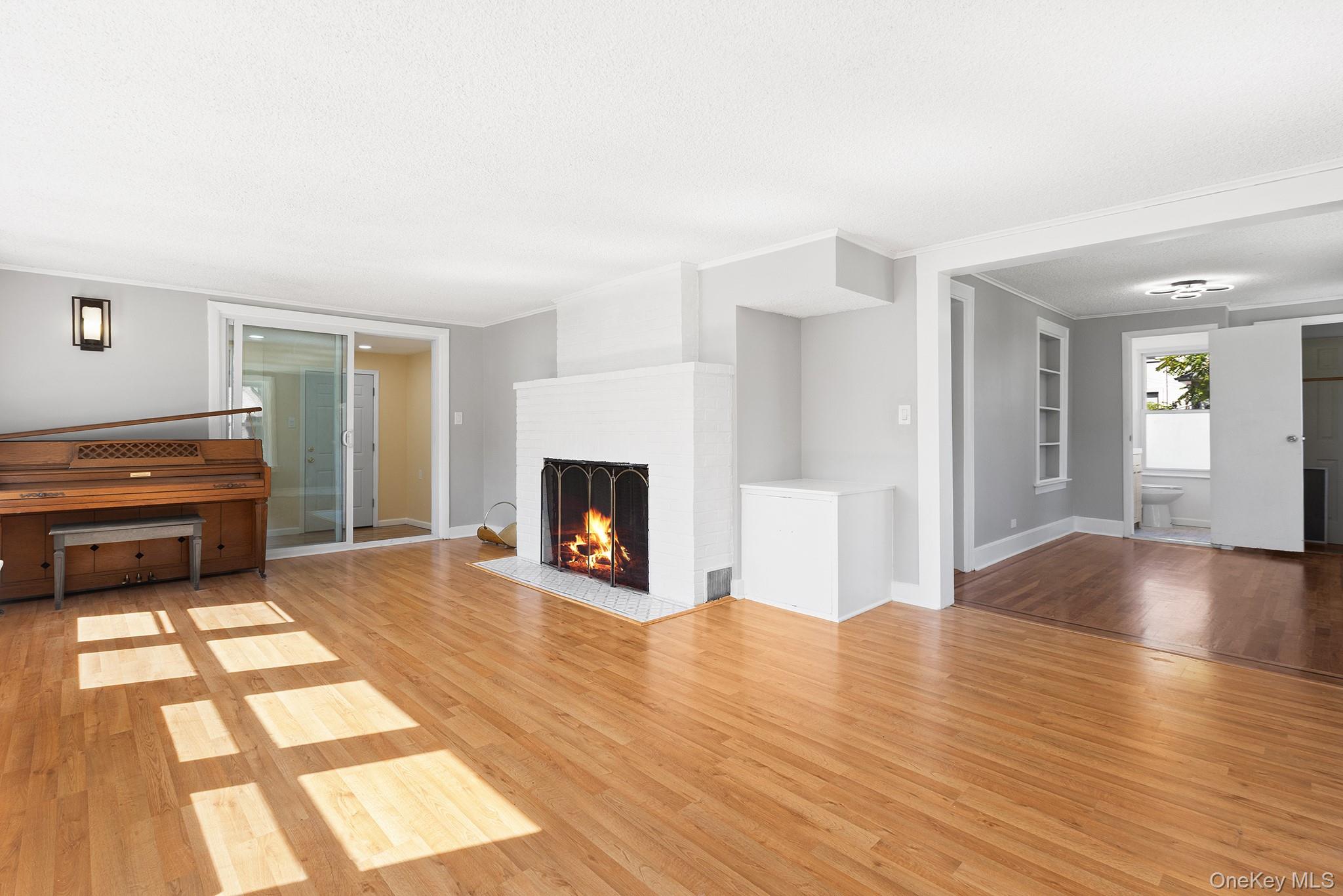 19 Florence Avenue, White Plains, NY 10607