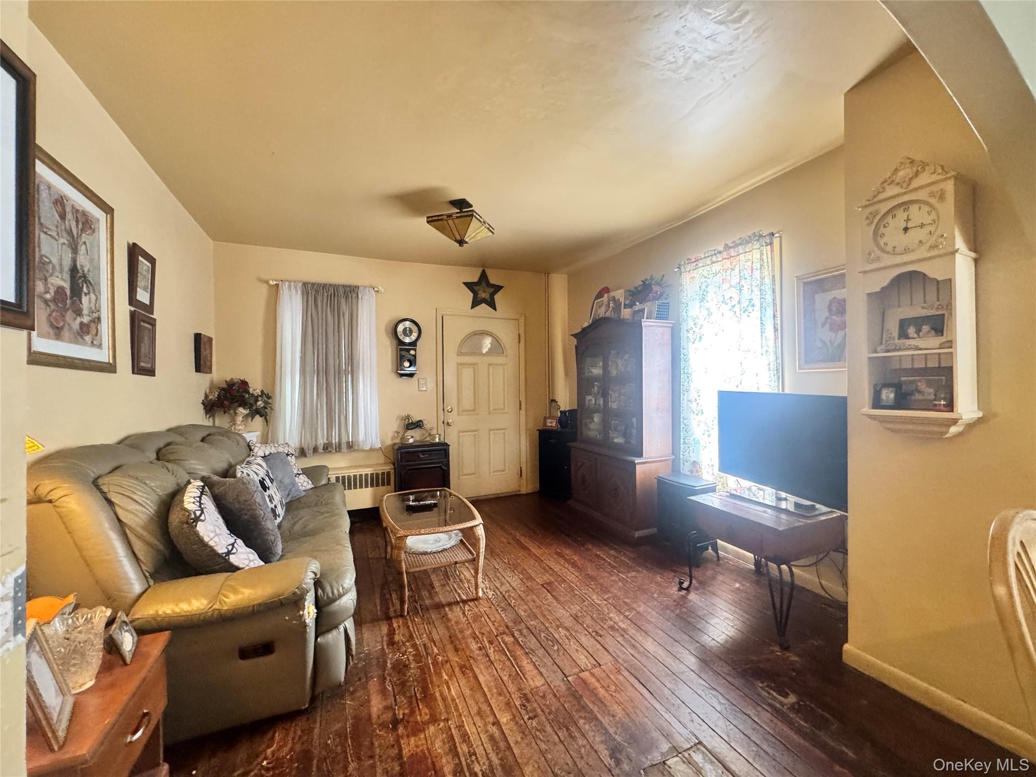 33 Colin Street, Yonkers, NY 10701