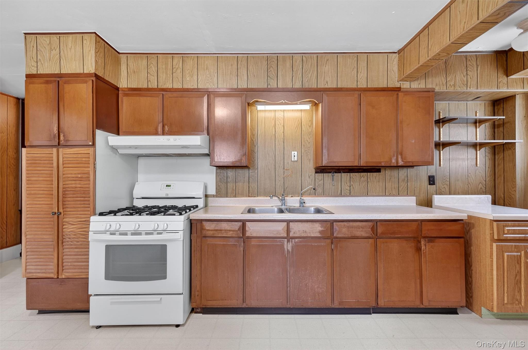 2397 Route 9D, Wappingers Falls, NY 12590