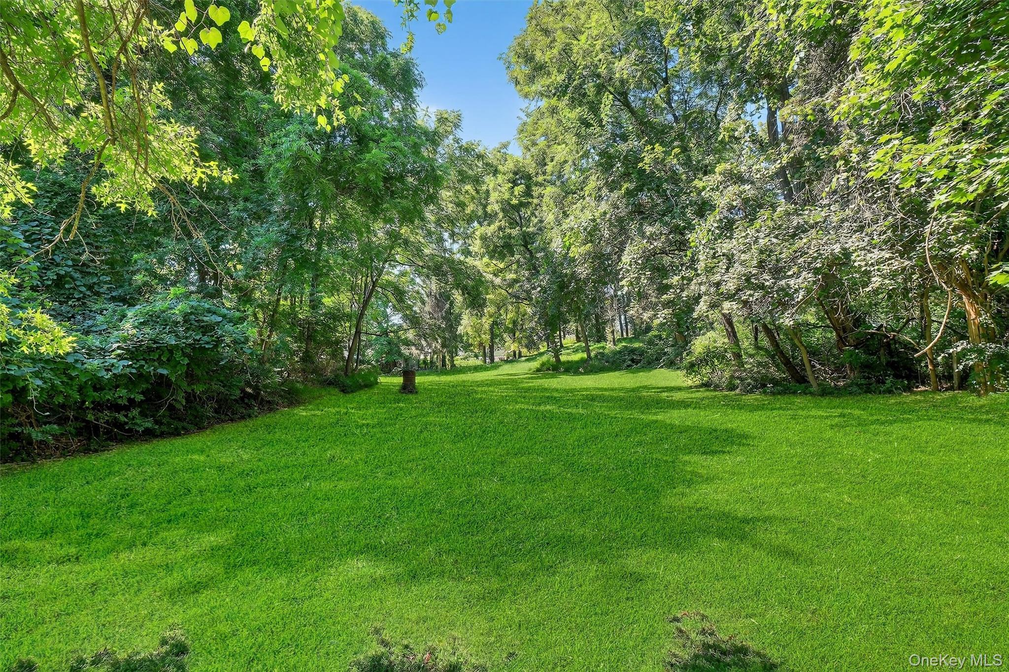 2397 Route 9D, Wappingers Falls, NY 12590