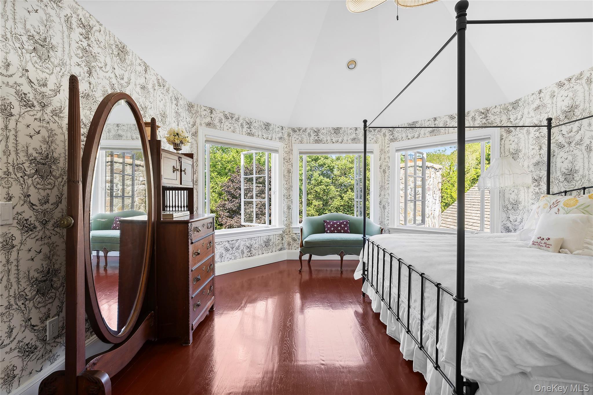 29 Cedar Lane, Remsenburg, NY 11960