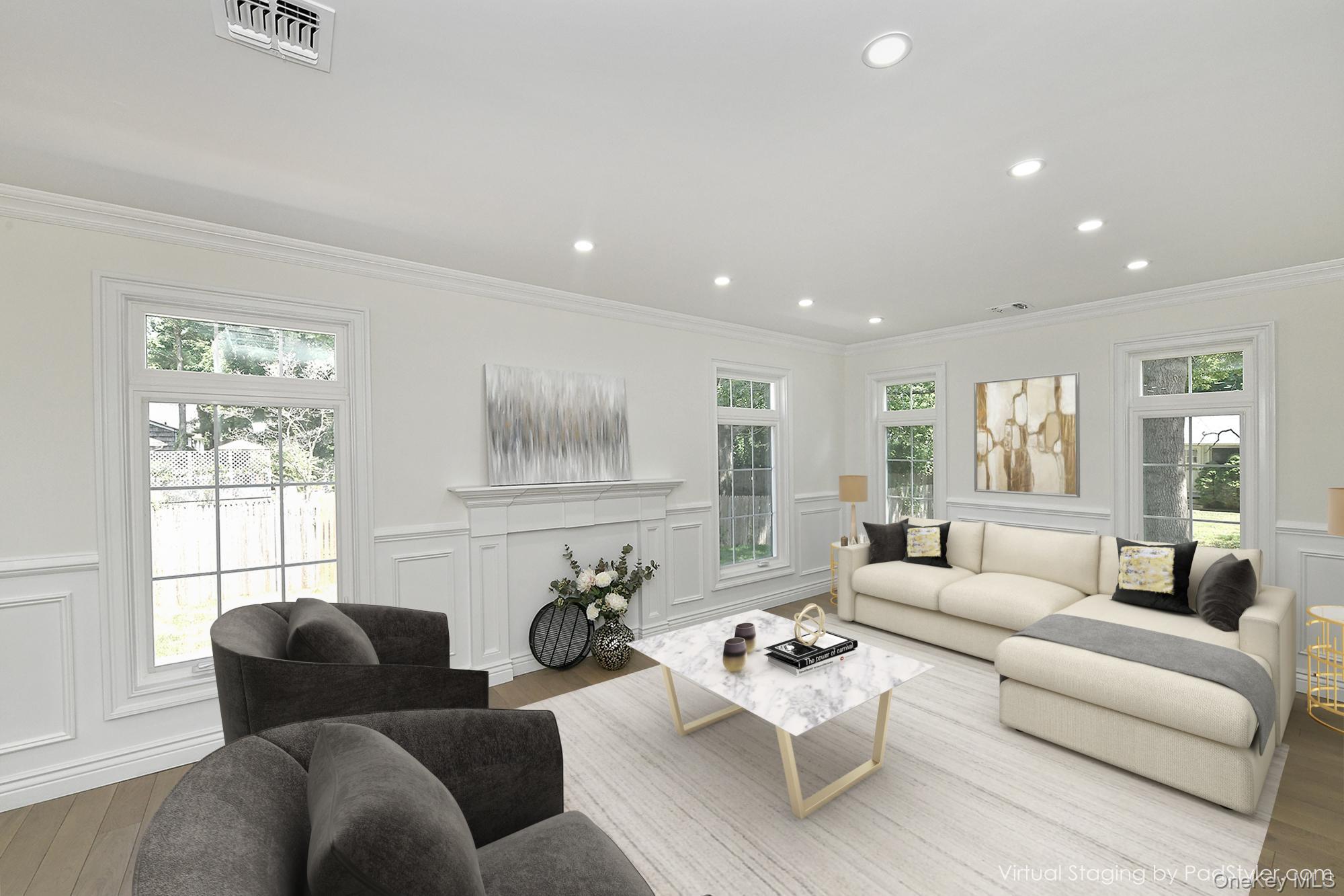 11 Edcris Lane, Huntington, NY 11743