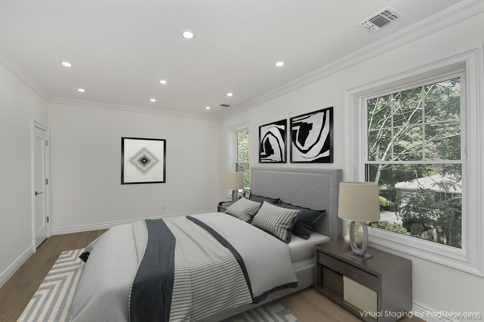 11 Edcris Lane, Huntington, NY 11743