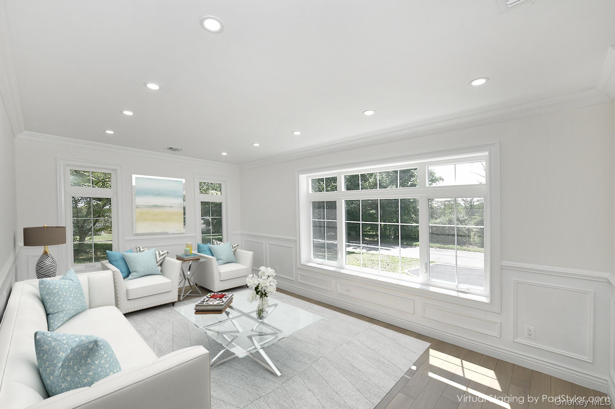 11 Edcris Lane, Huntington, NY 11743