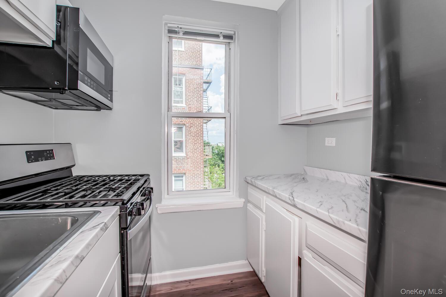 205 East 238th Street # 4C, Bronx, NY 10470