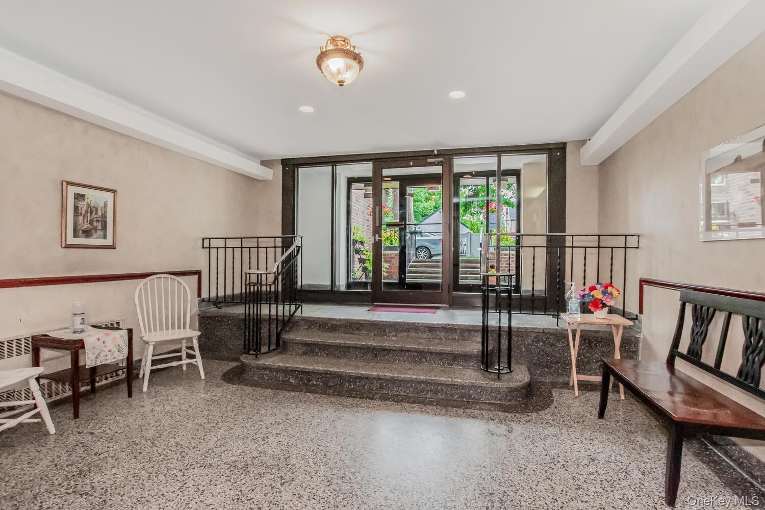 205 East 238th Street # 4C, Bronx, NY 10470