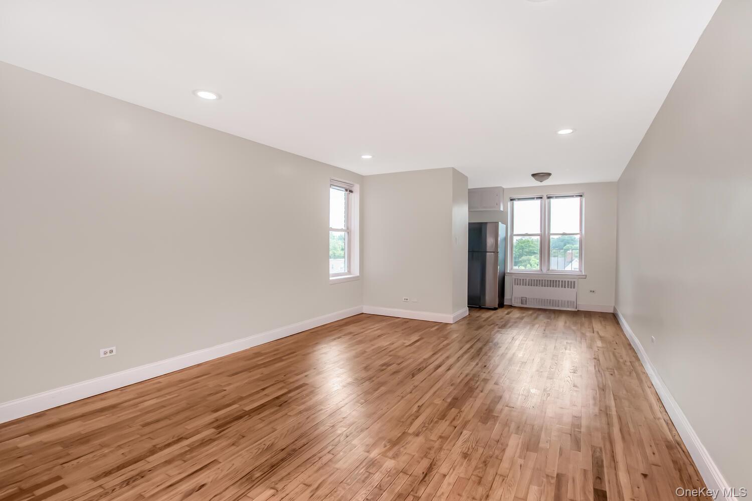 205 East 238th Street # 4C, Bronx, NY 10470