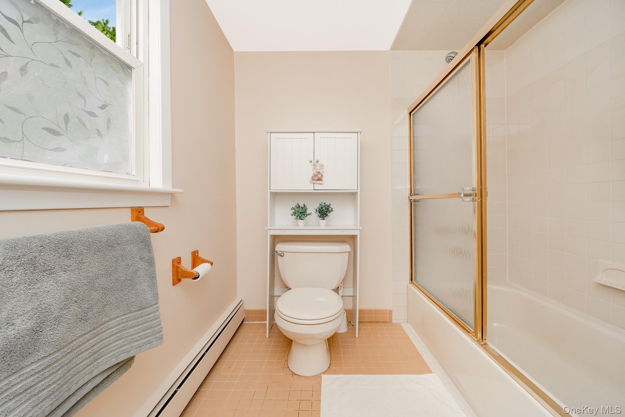 118 Linden Street, Bellmore, NY 11710