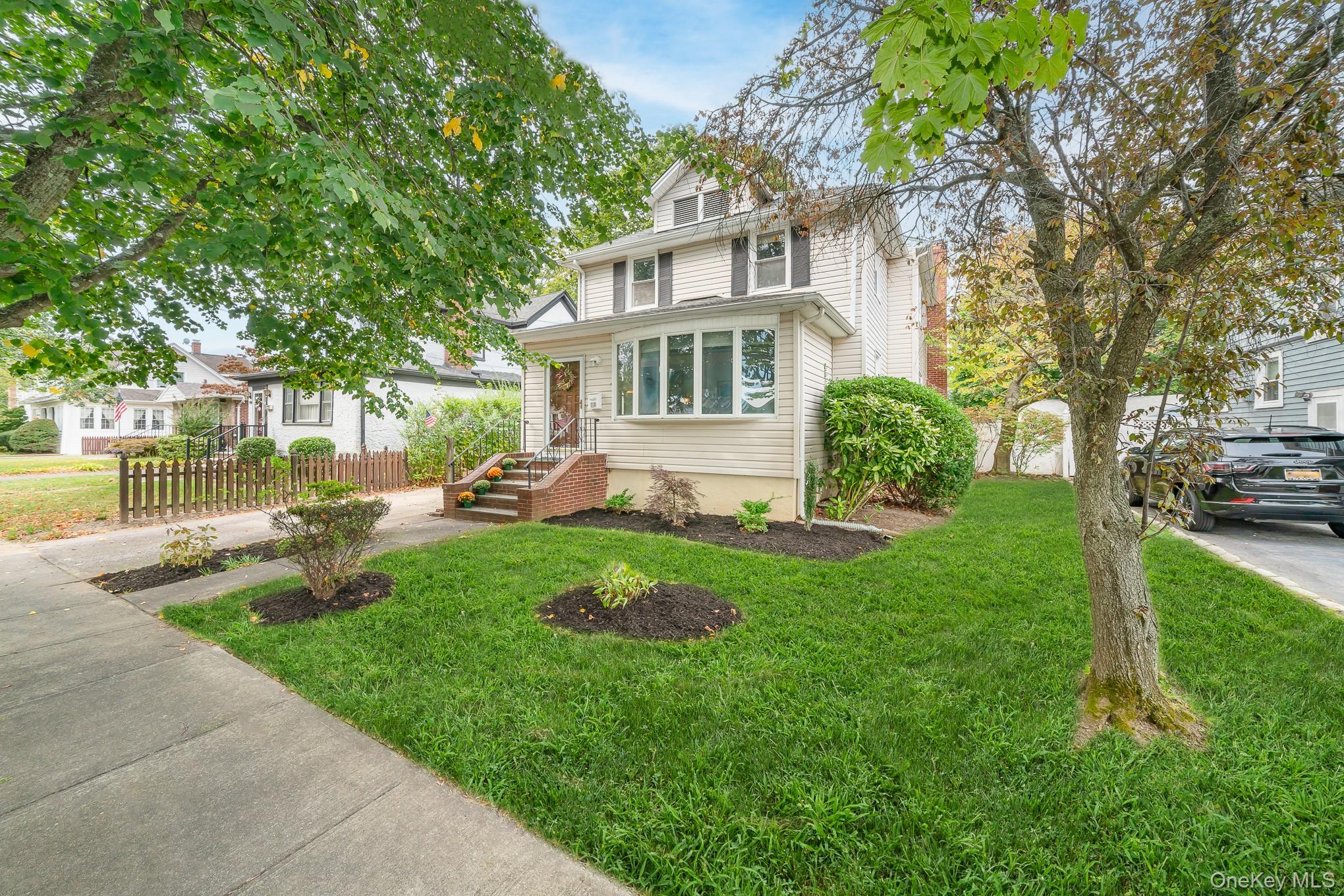 118 Linden Street, Bellmore, NY 11710