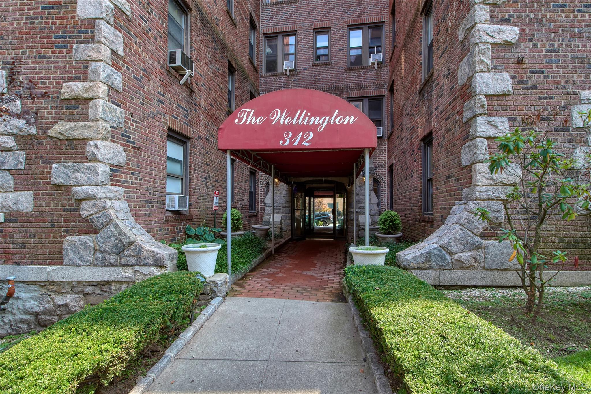 312 Main Street # 2G, White Plains, NY 10601