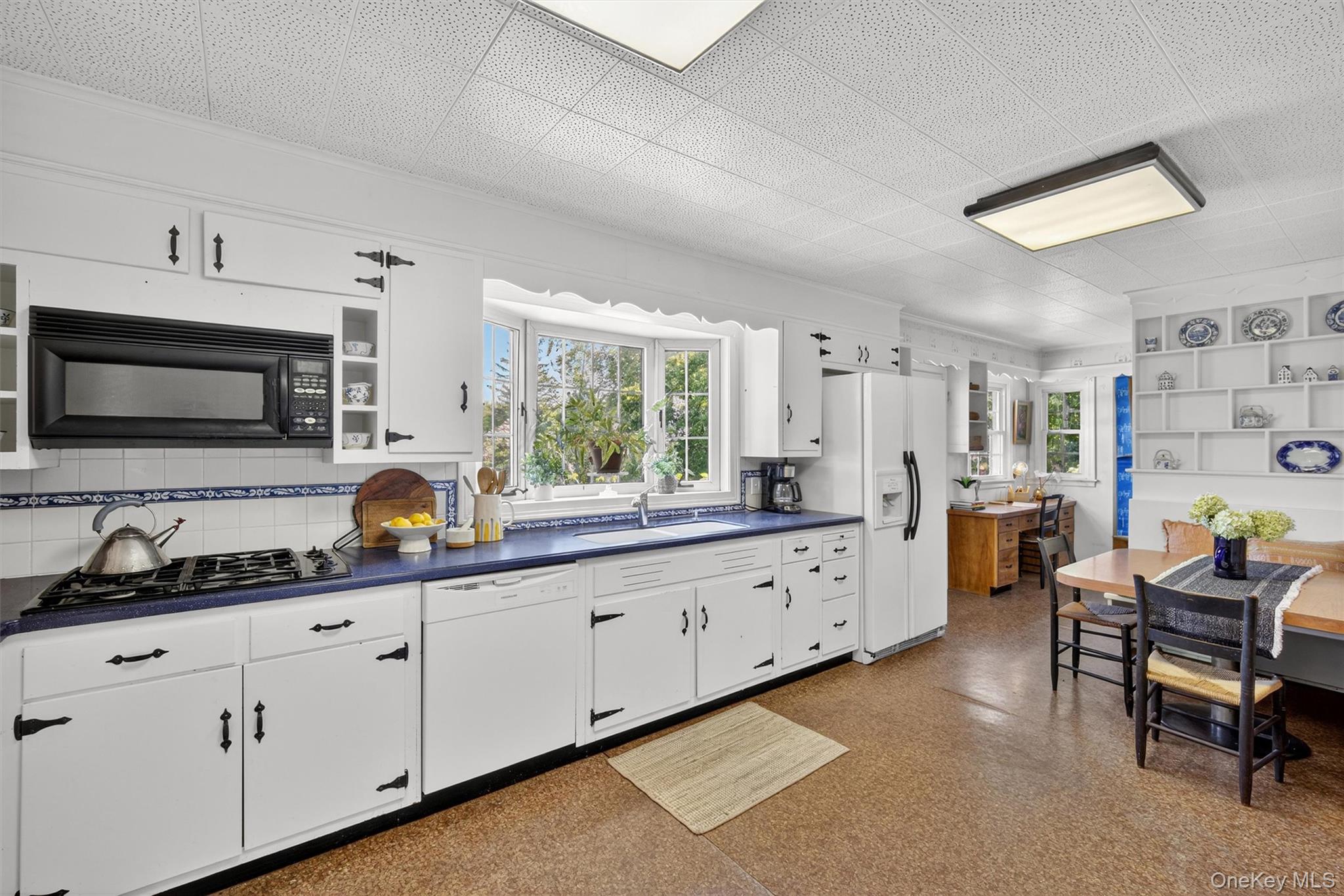 1520 State Route 213, High Falls, NY 12440