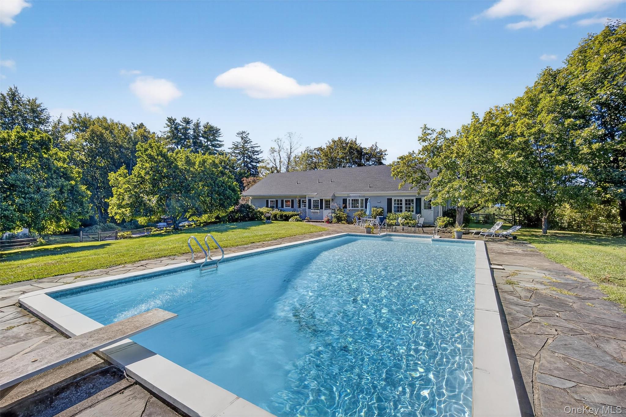 1520 State Route 213, High Falls, NY 12440