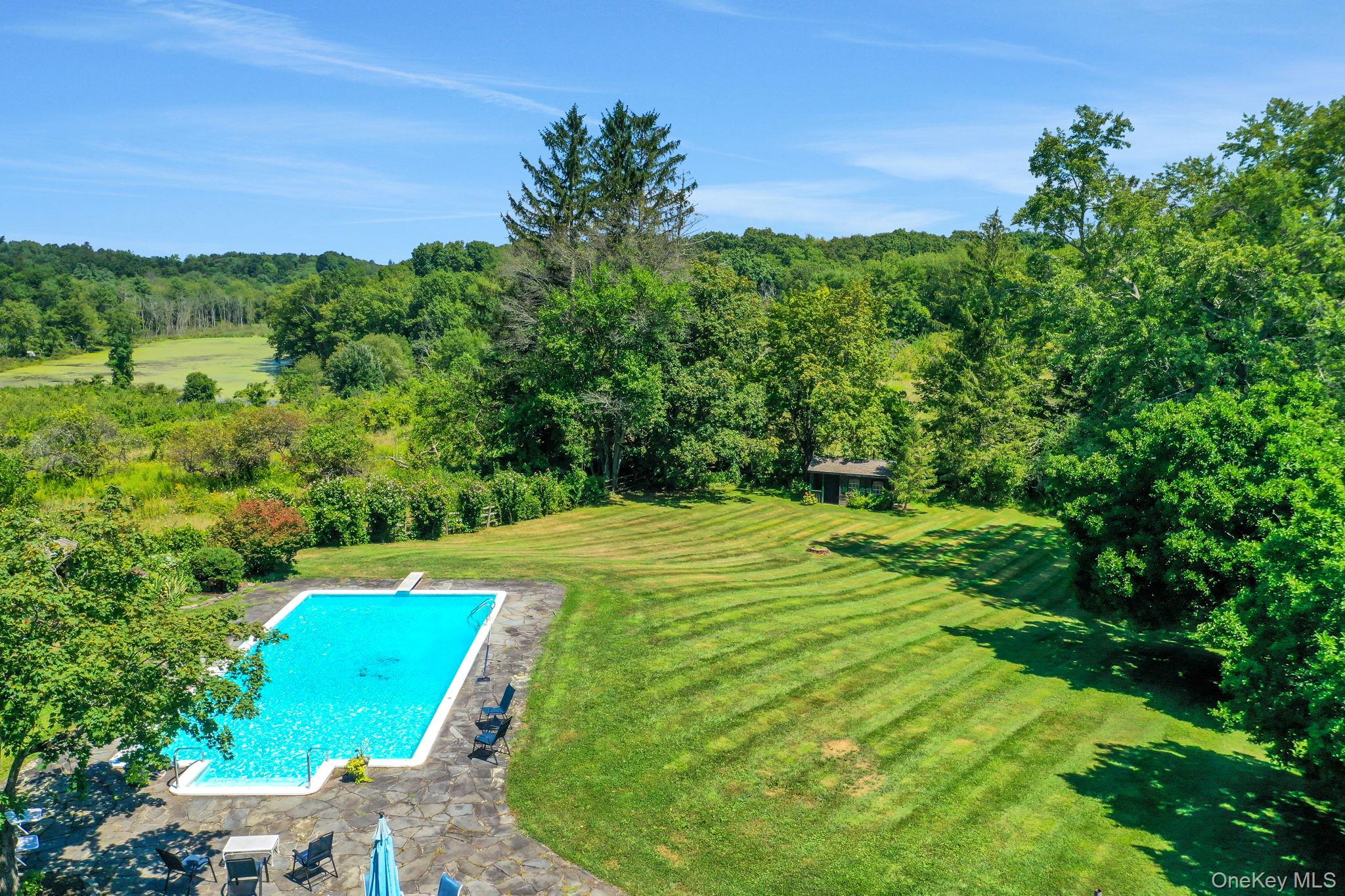 1520 State Route 213, High Falls, NY 12440