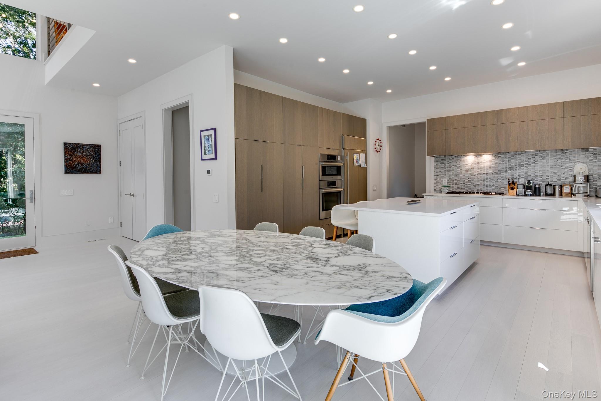 70 Cove Hollow Road, East Hampton, NY 11937