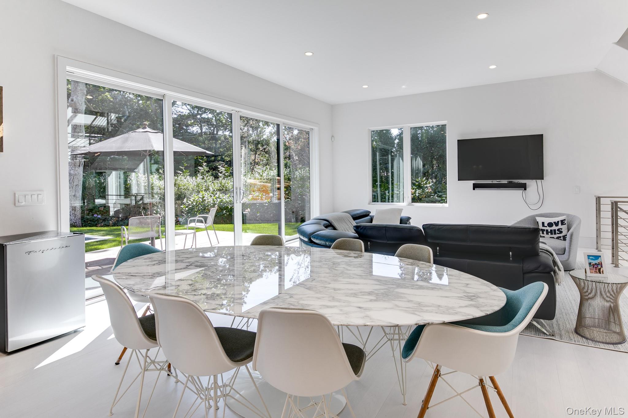 70 Cove Hollow Road, East Hampton, NY 11937