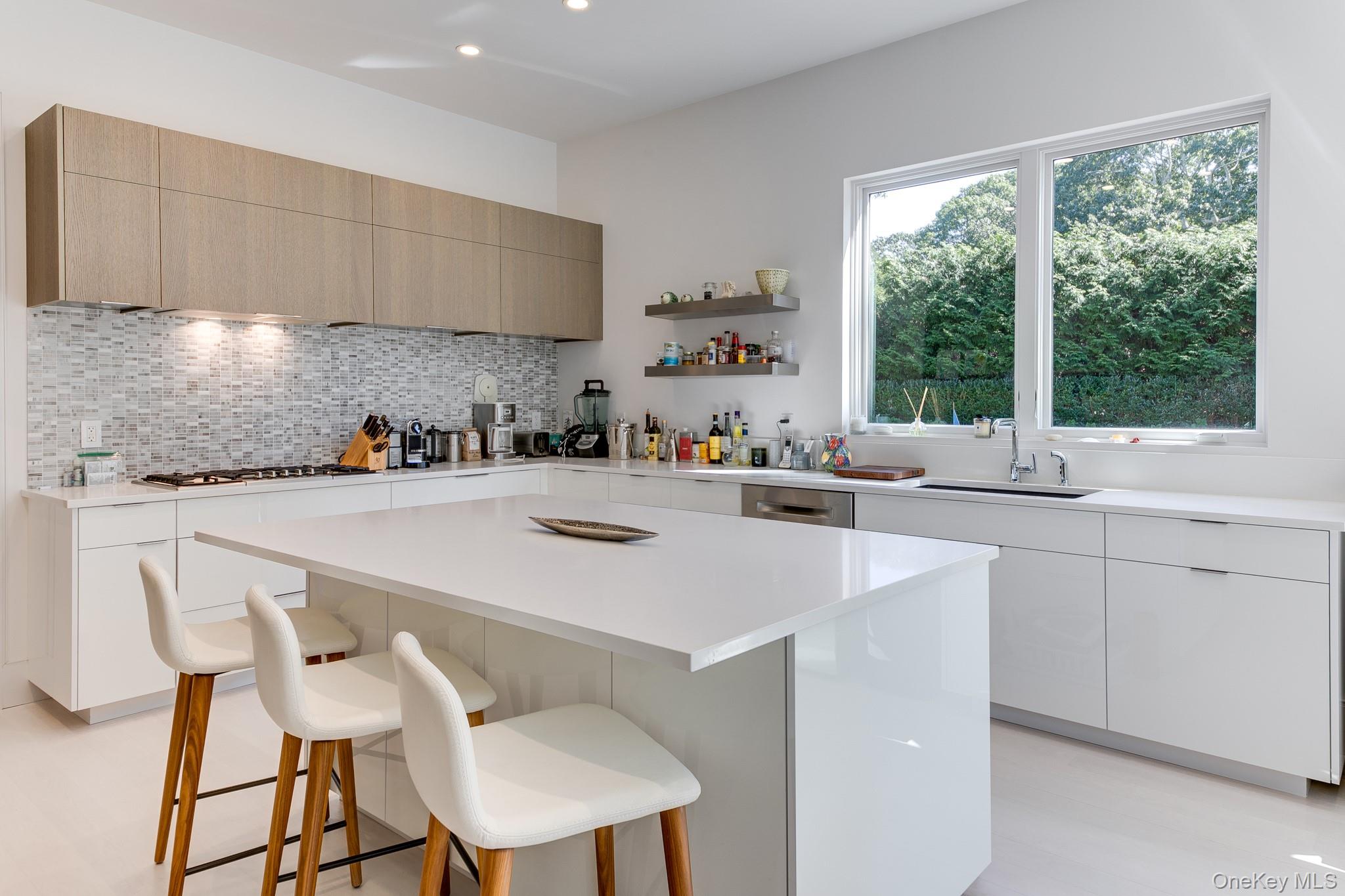 70 Cove Hollow Road, East Hampton, NY 11937