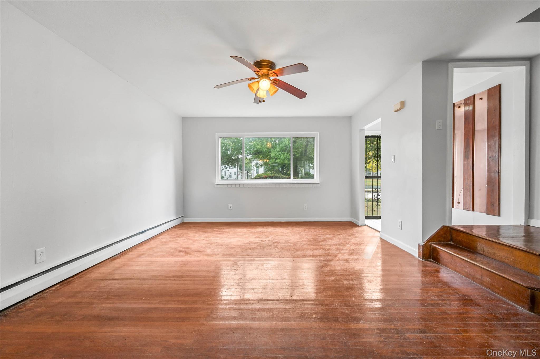 132-18 Farmers Boulevard, Saint Albans, NY 11434