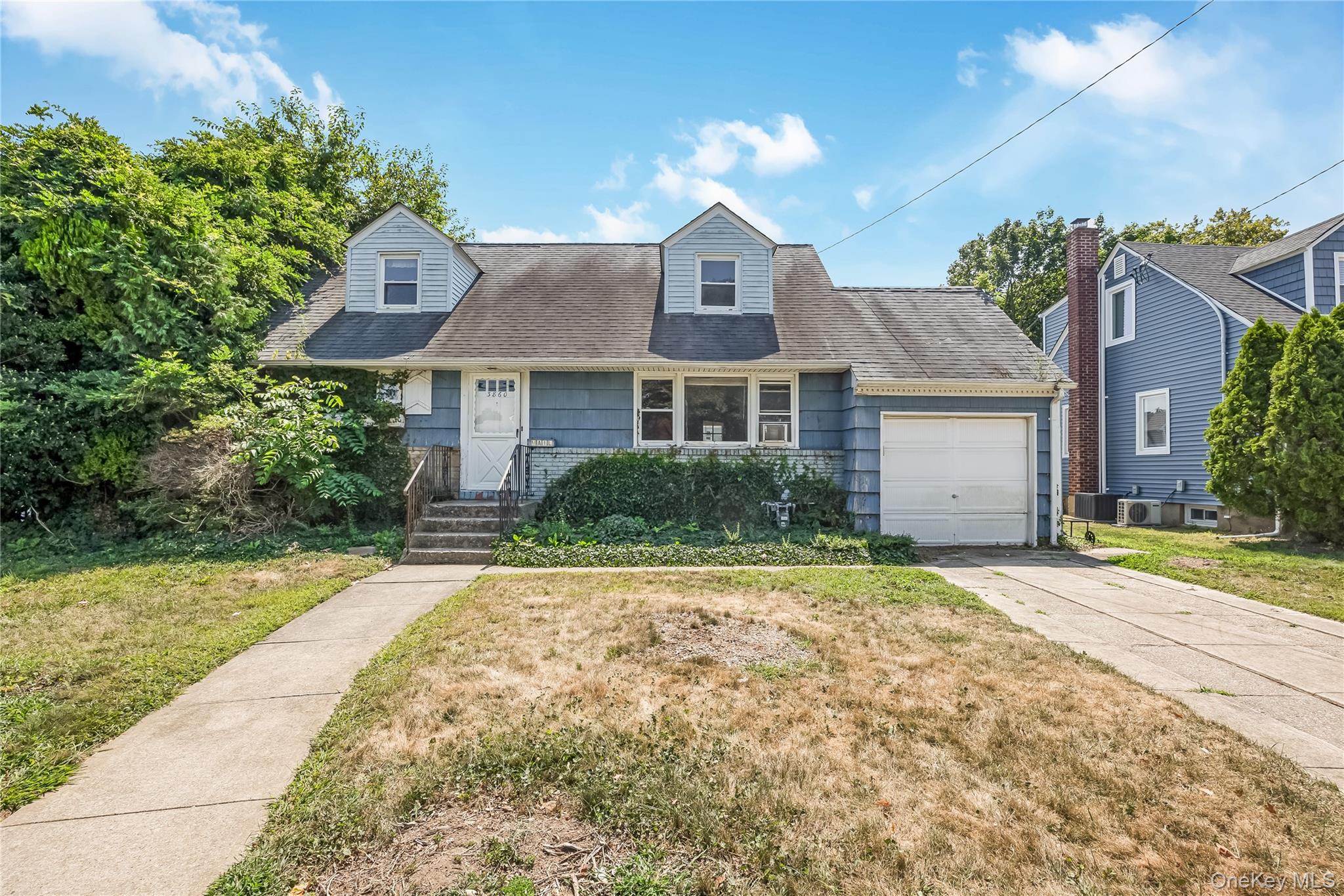 3860 Hudson Avenue, Seaford, NY 11783