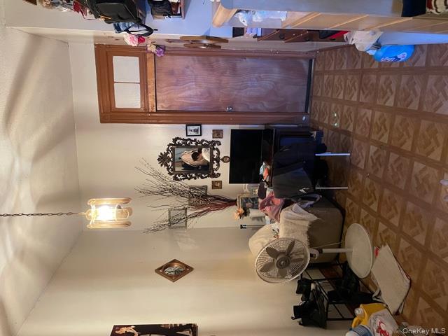 109 Saint Nicholas Avenue, Brooklyn, NY 11237