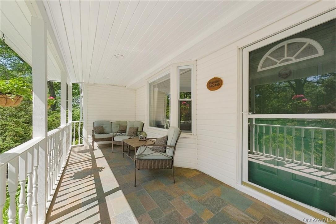 13 Split Rock Road, Mahopac, NY 10541