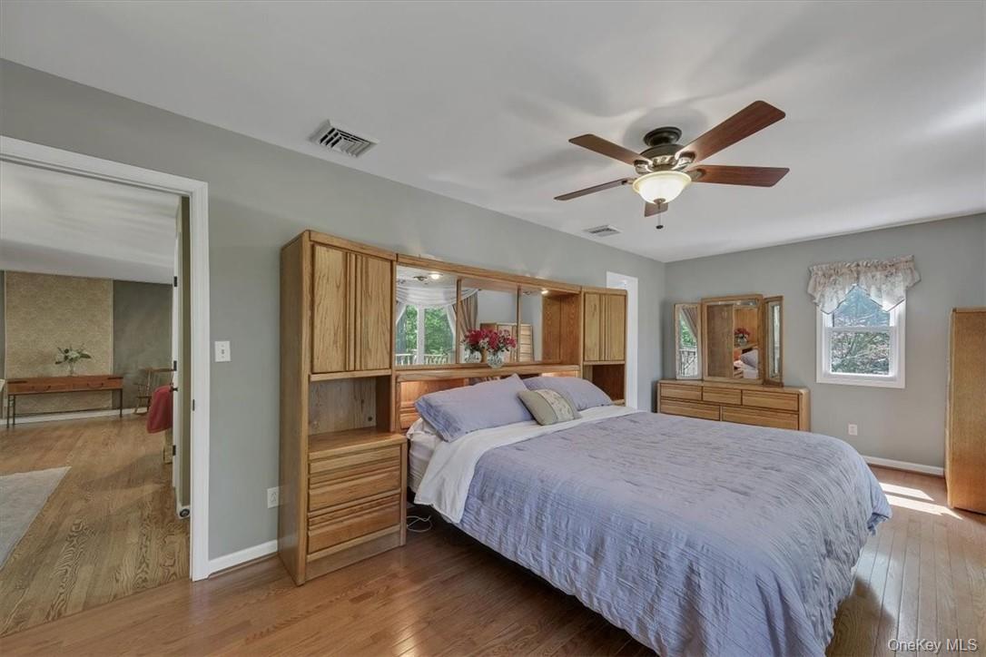 13 Split Rock Road, Mahopac, NY 10541