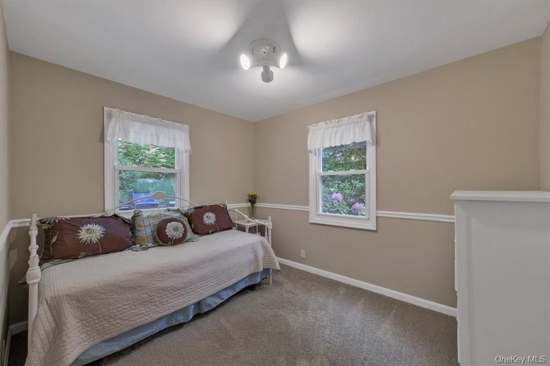 13 Split Rock Road, Mahopac, NY 10541