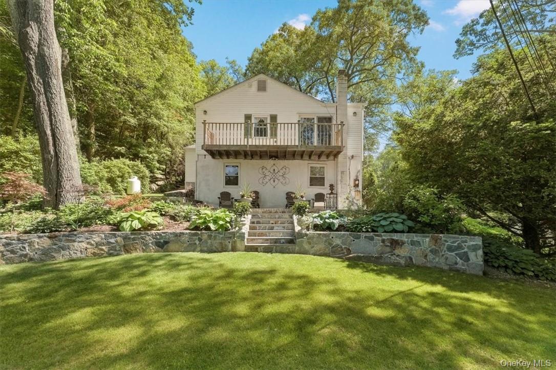 13 Split Rock Road, Mahopac, NY 10541