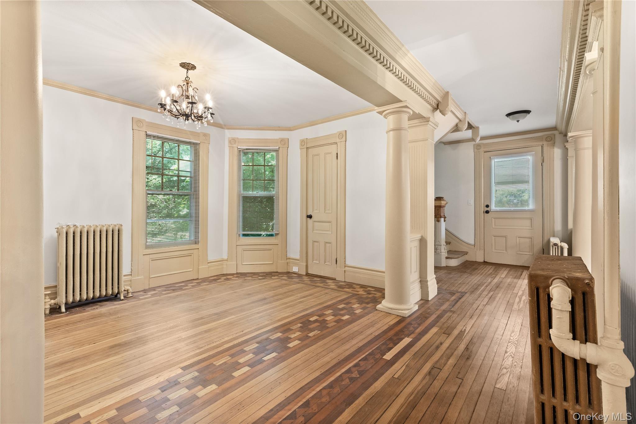 80 Ocean Avenue, Bay Shore, NY 11706