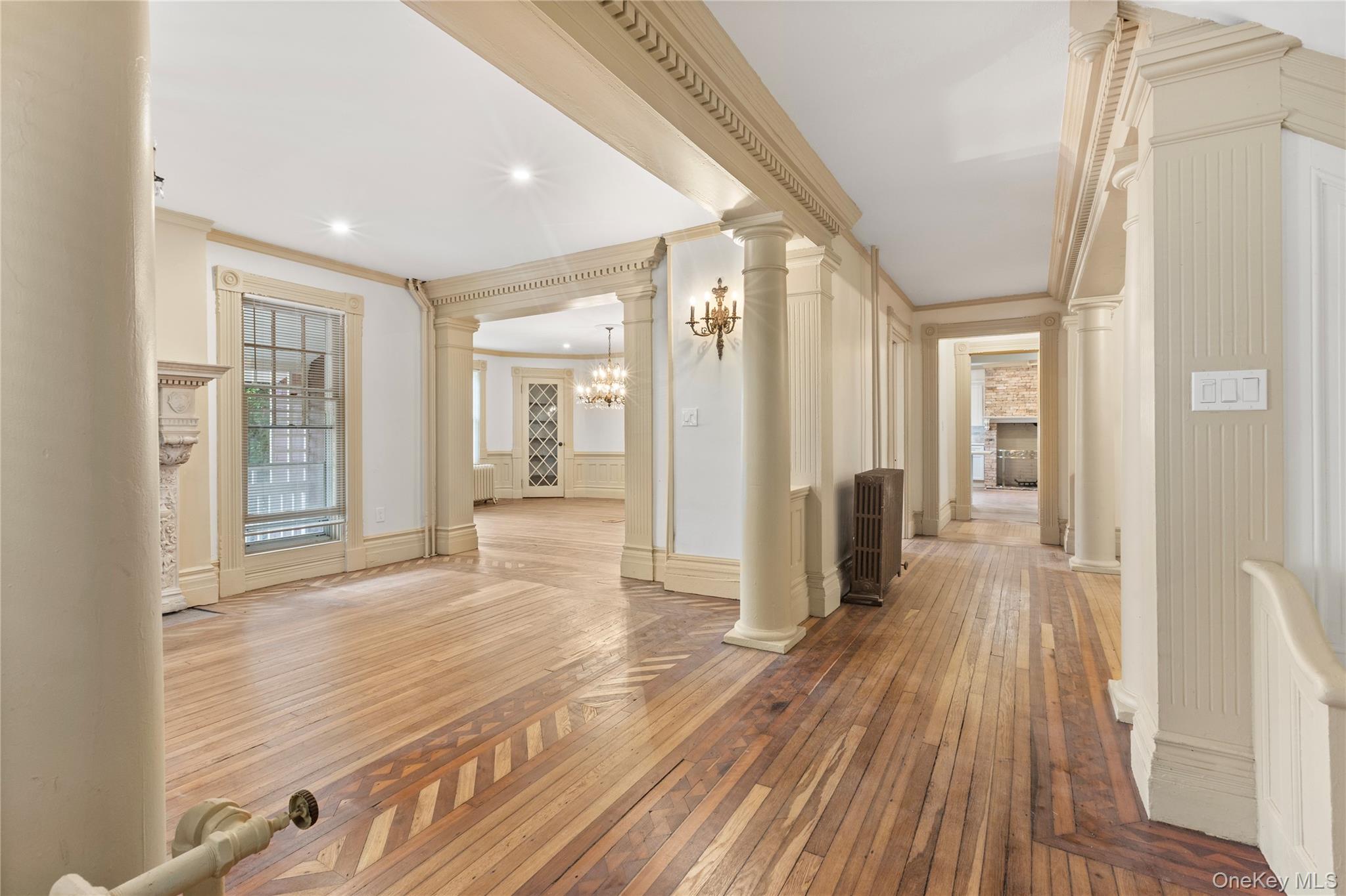 80 Ocean Avenue, Bay Shore, NY 11706