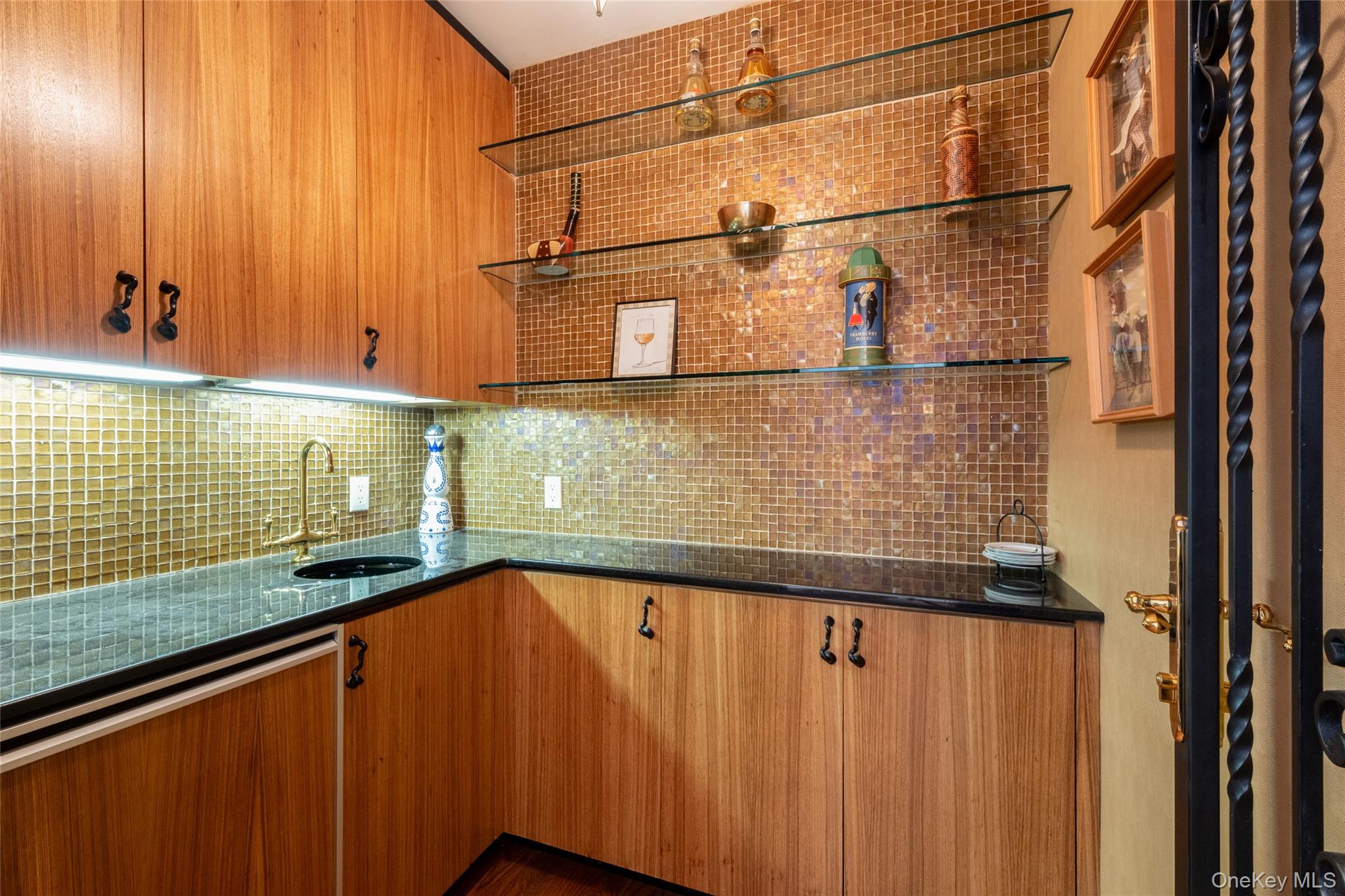 39 Rigene Road, Harrison, NY 10528