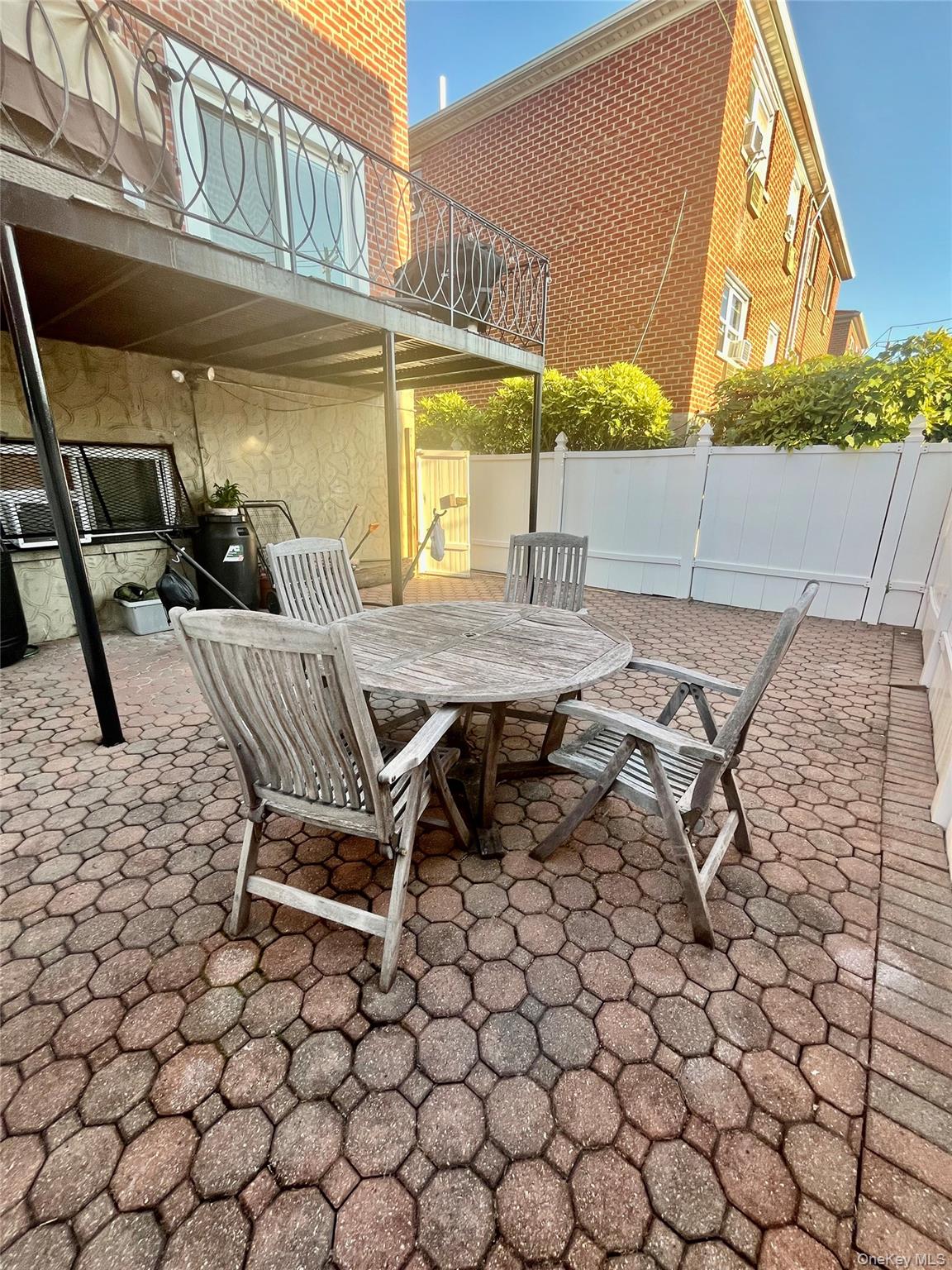 2525 Hone Avenue, Bronx, NY 10469