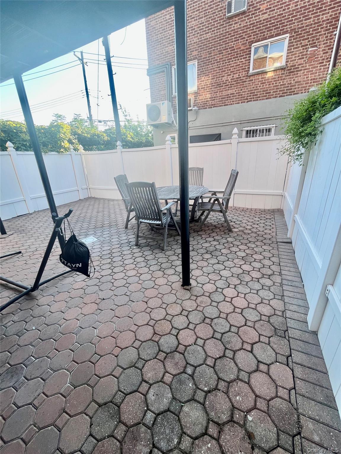 2525 Hone Avenue, Bronx, NY 10469