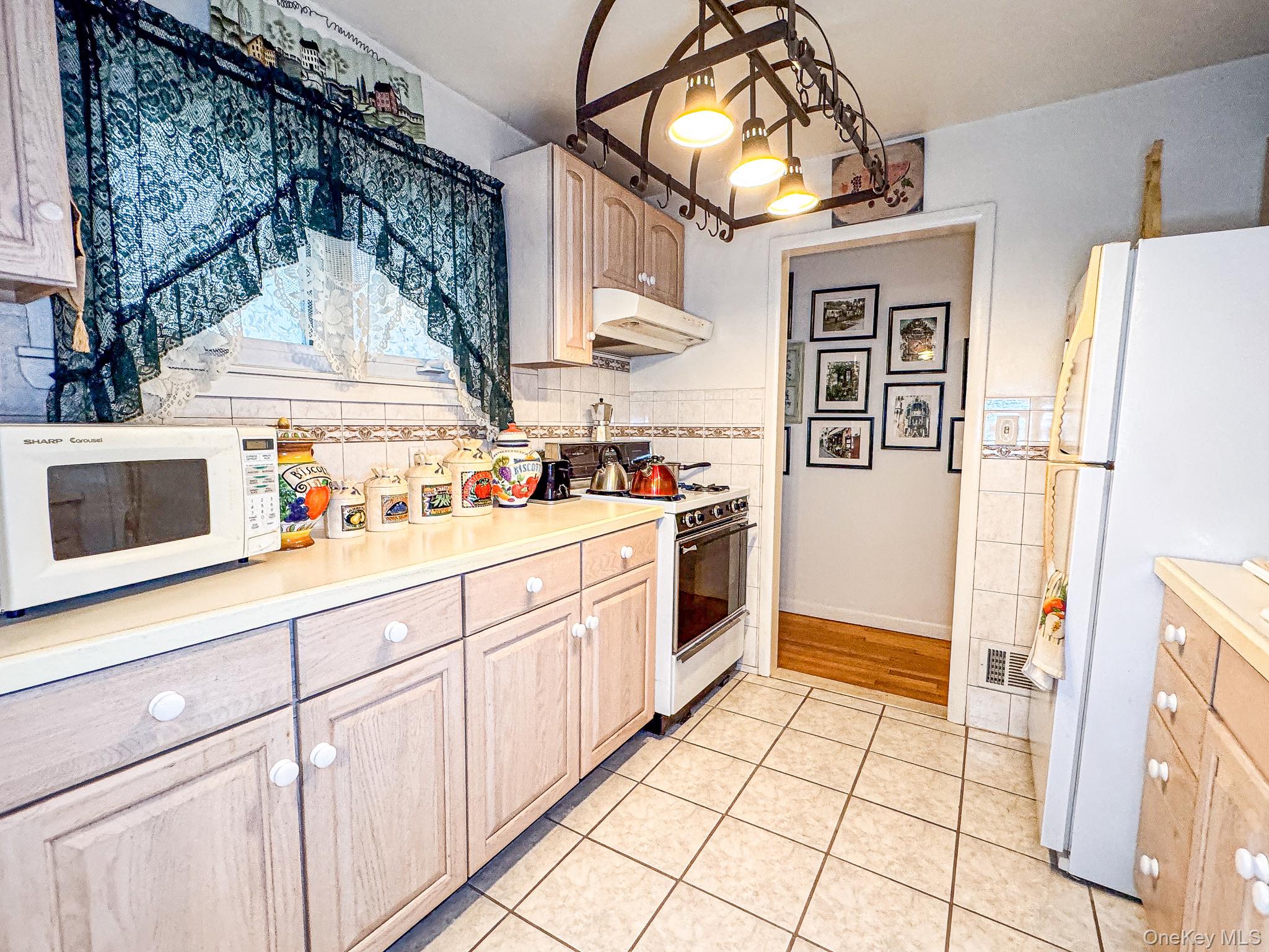 2772 State Route 28, Shokan, NY 12481