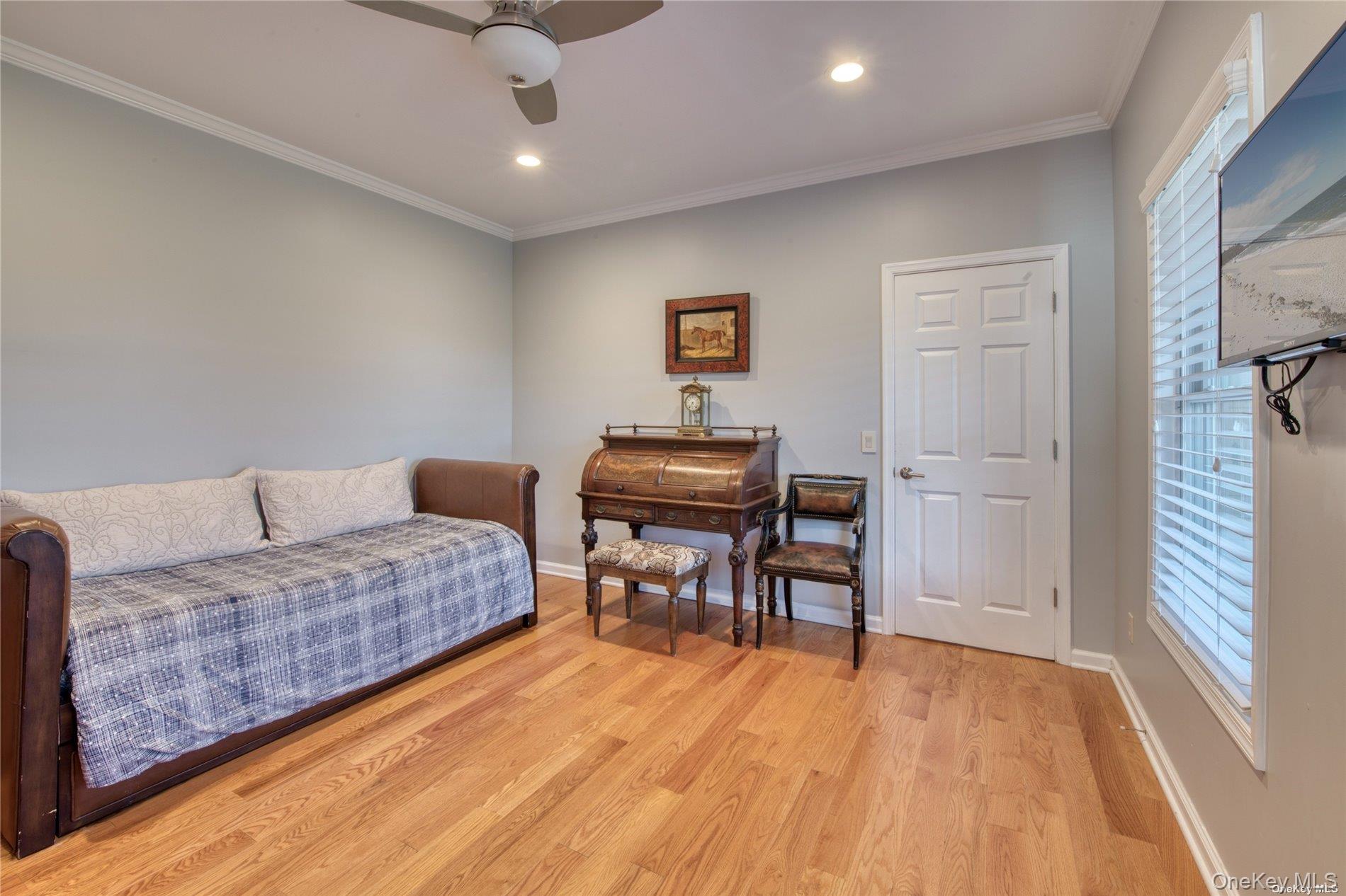 750 Kerwin Boulevard, Greenport, NY 11944