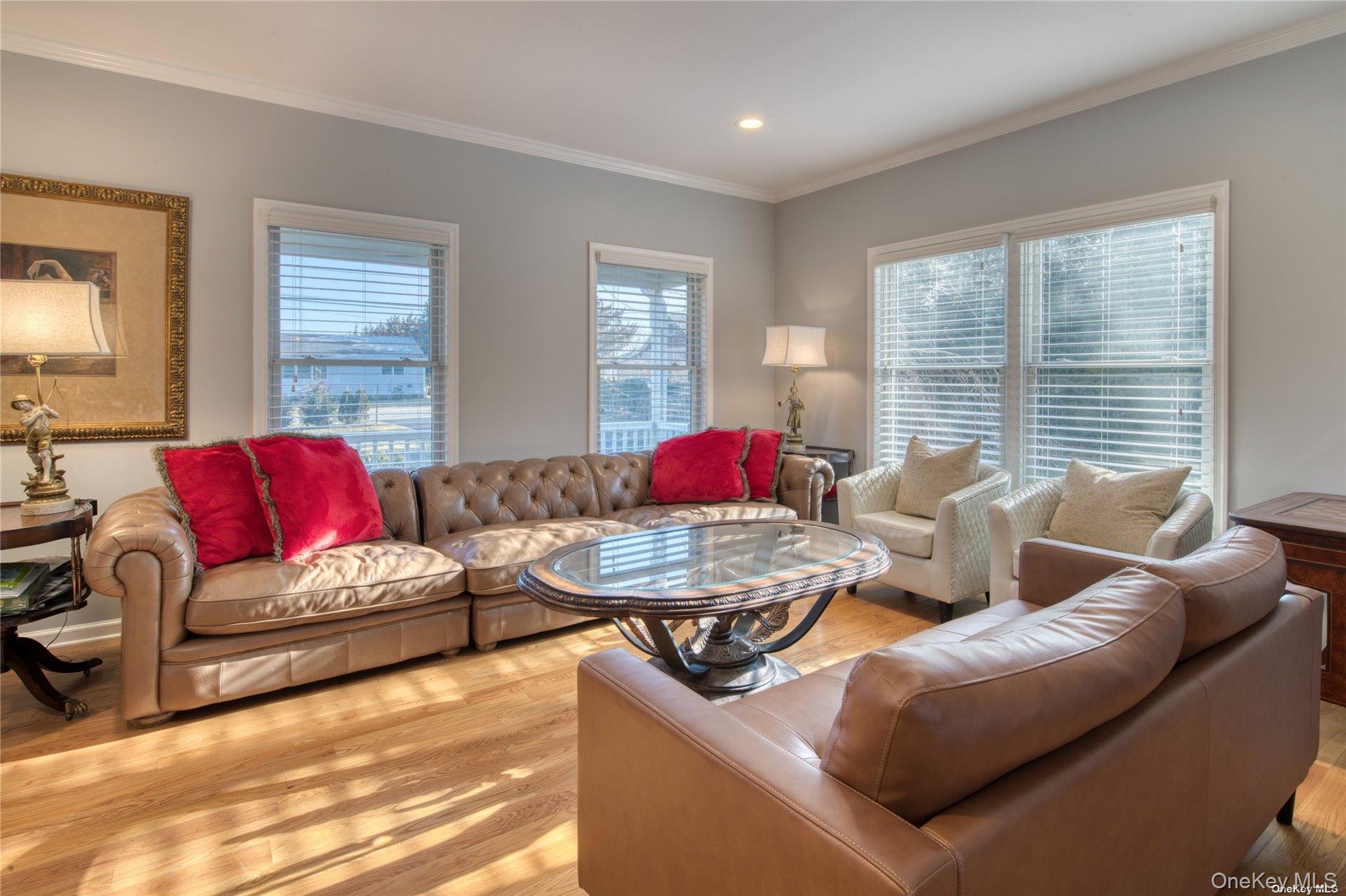 750 Kerwin Boulevard, Greenport, NY 11944