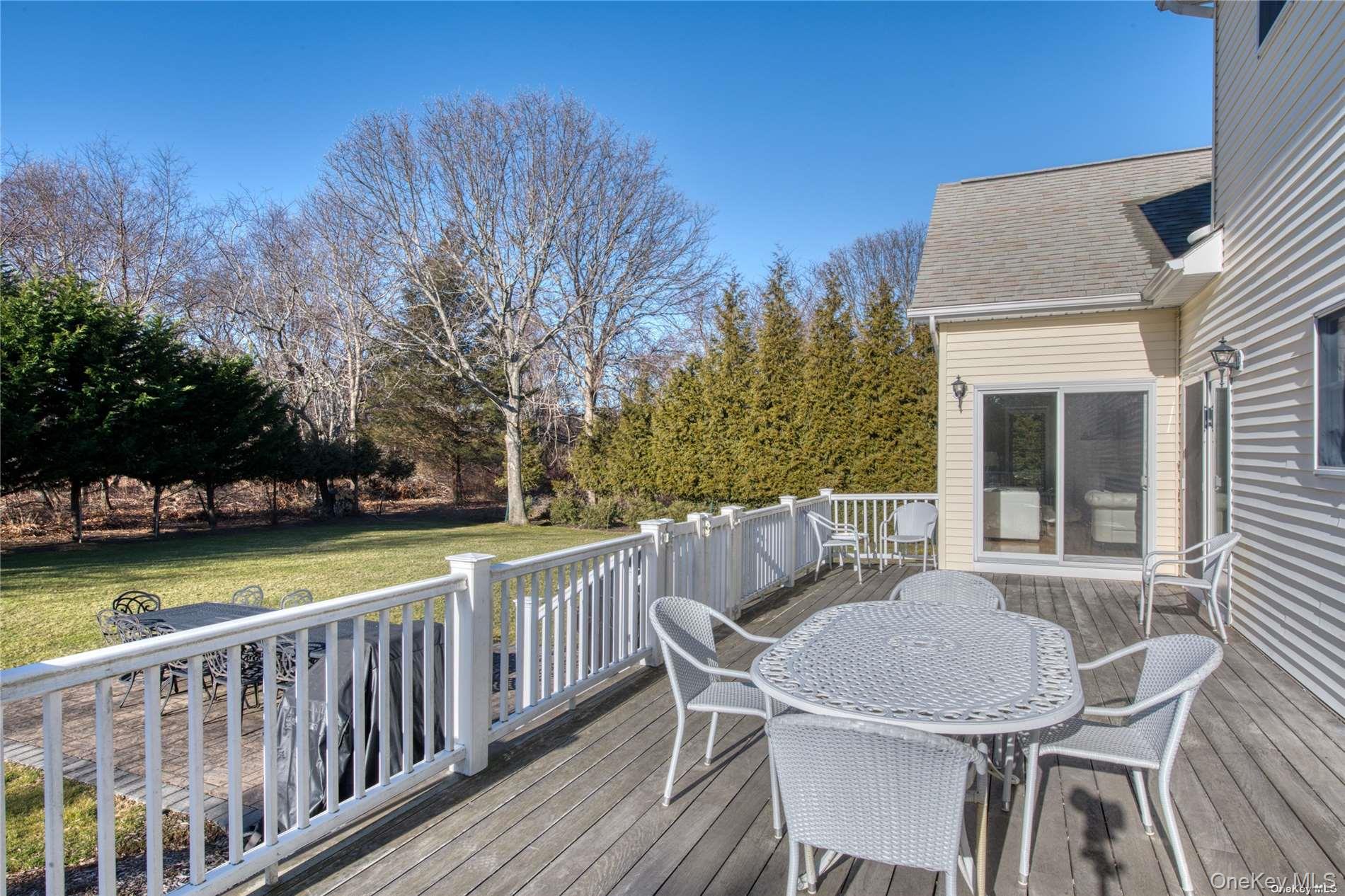 750 Kerwin Boulevard, Greenport, NY 11944