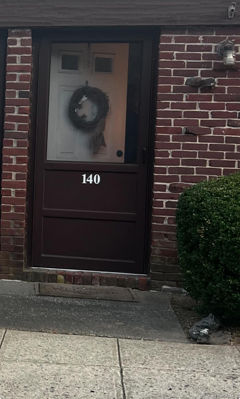 140 Bailey Court # 140, Middle Island, NY 11953