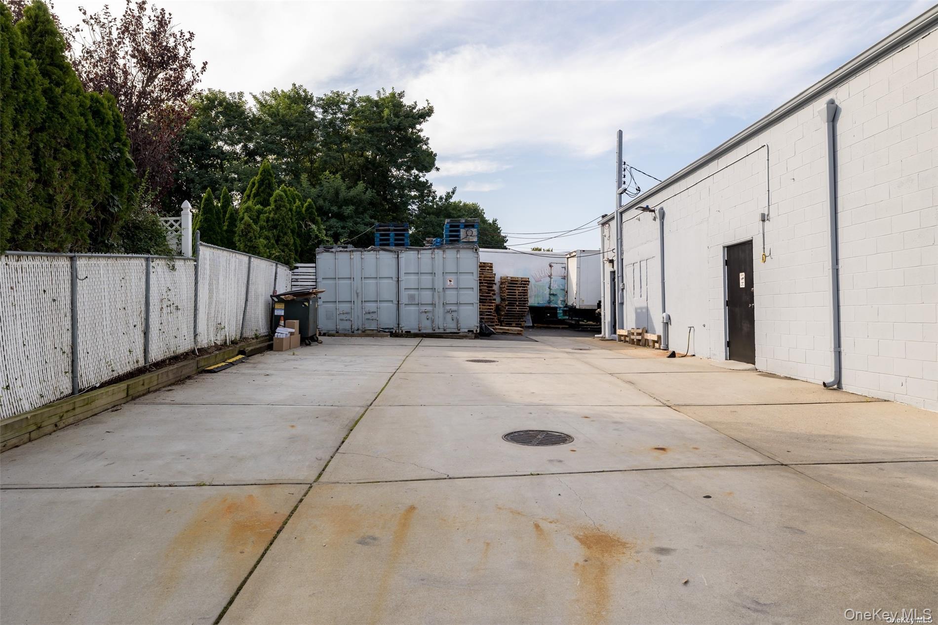 848 Main Street, Farmingdale, NY 11735