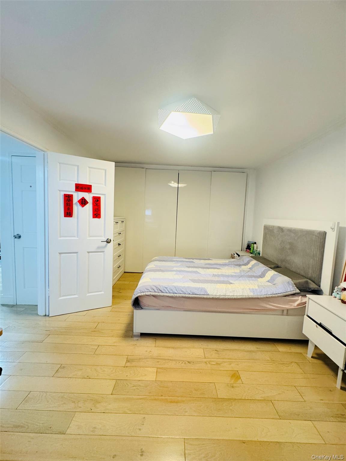 31-31 138th Street # 5H, Flushing, NY 11354