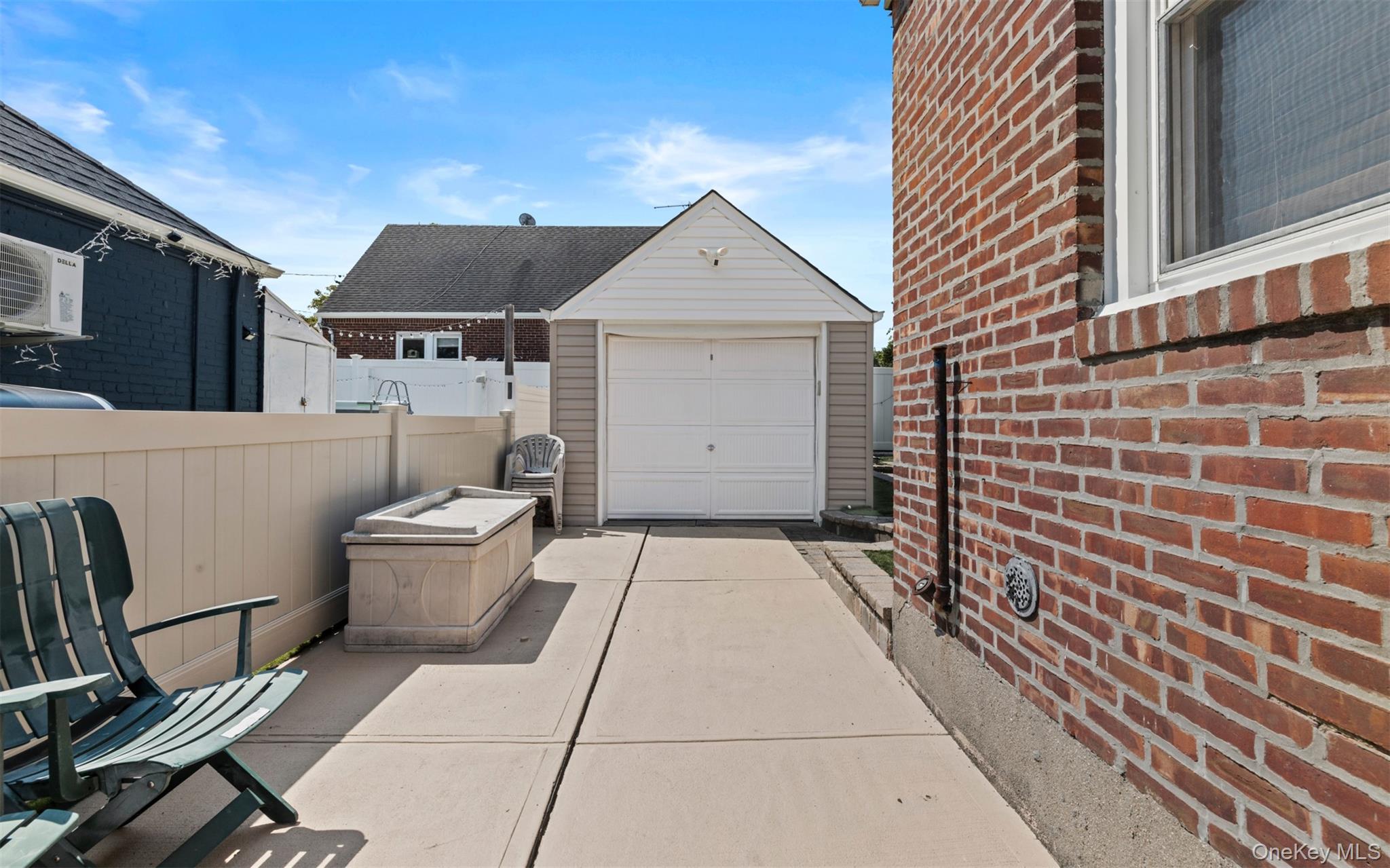 47 Alden Avenue, Valley Stream, NY 11580