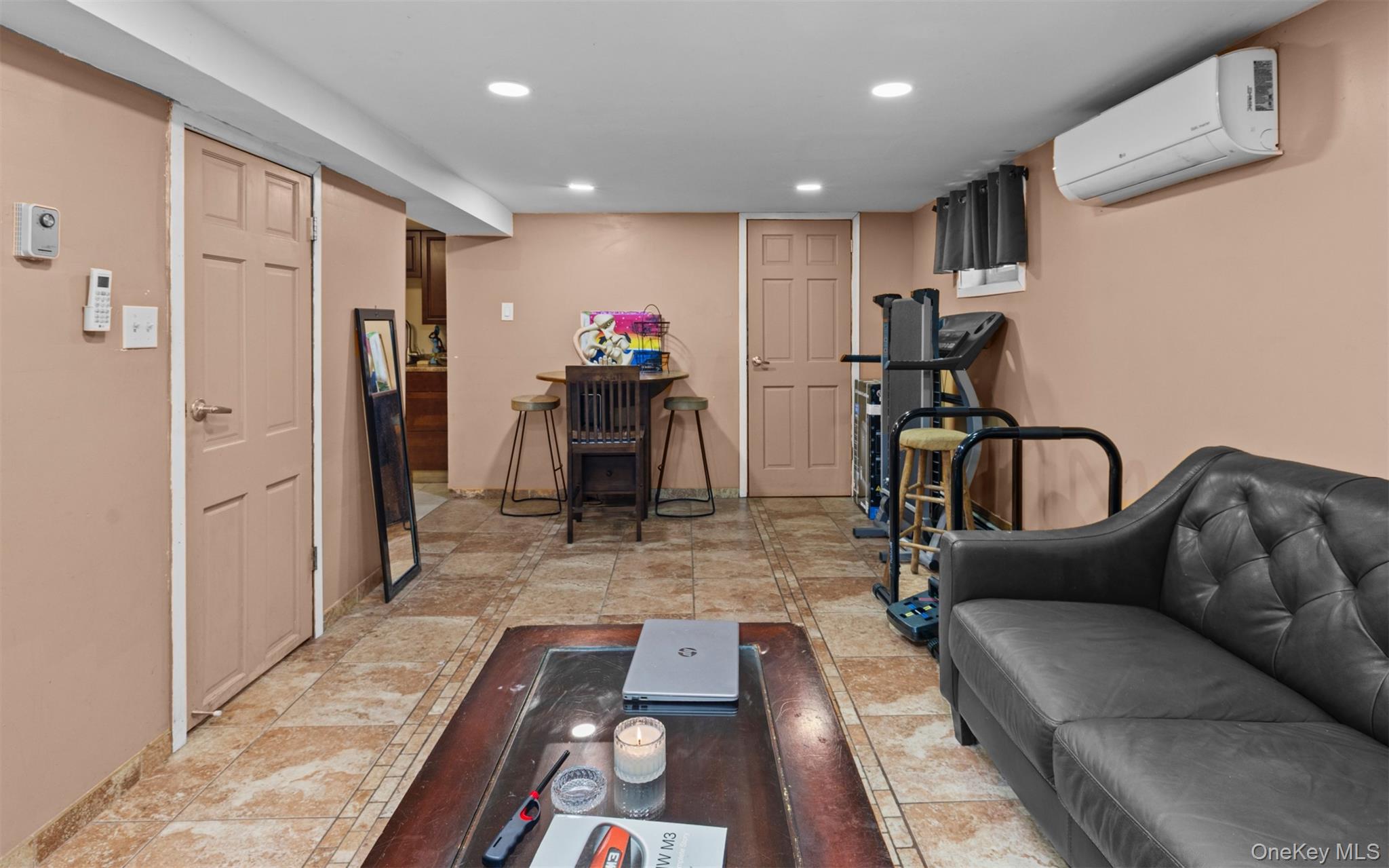 47 Alden Avenue, Valley Stream, NY 11580