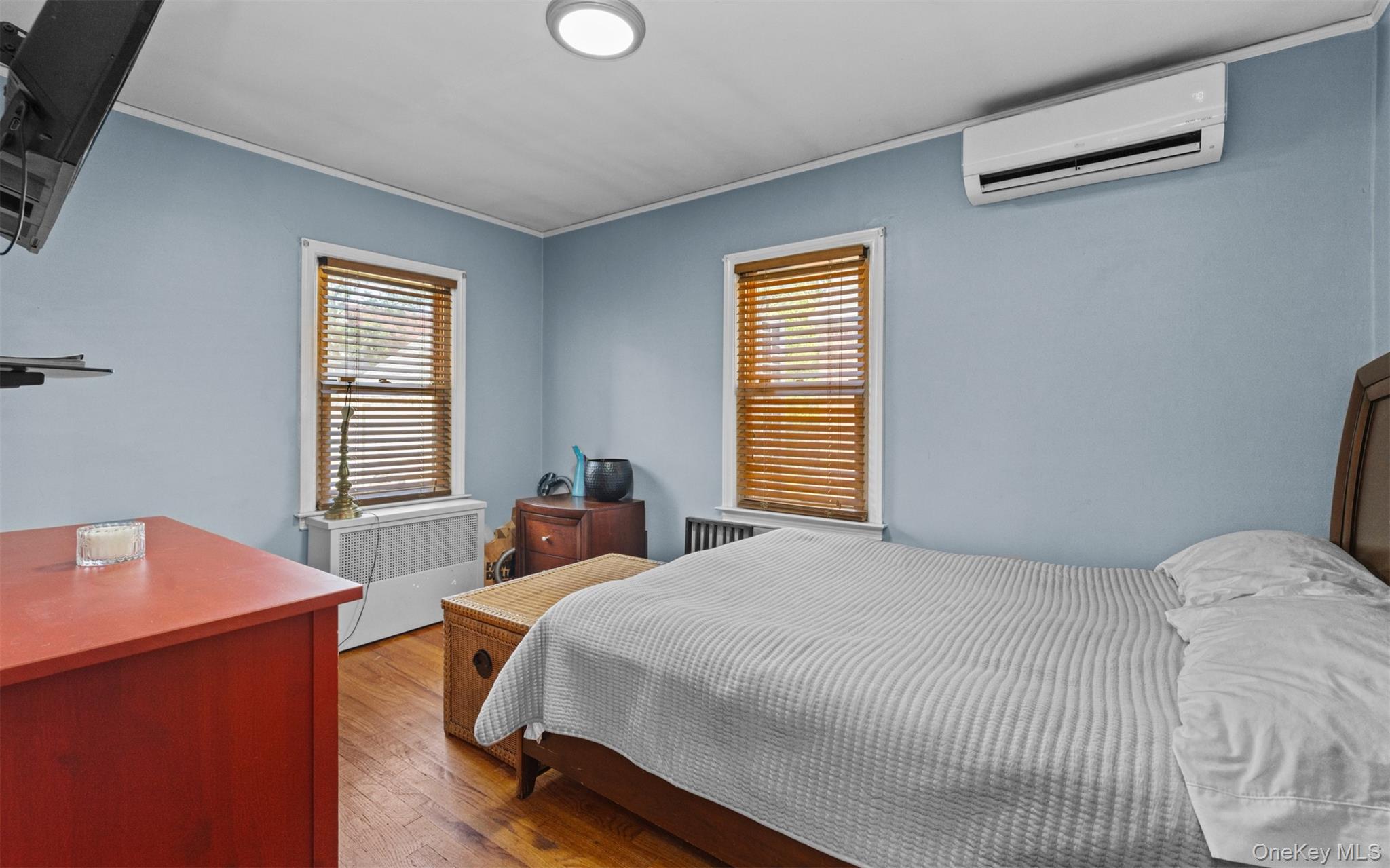 47 Alden Avenue, Valley Stream, NY 11580