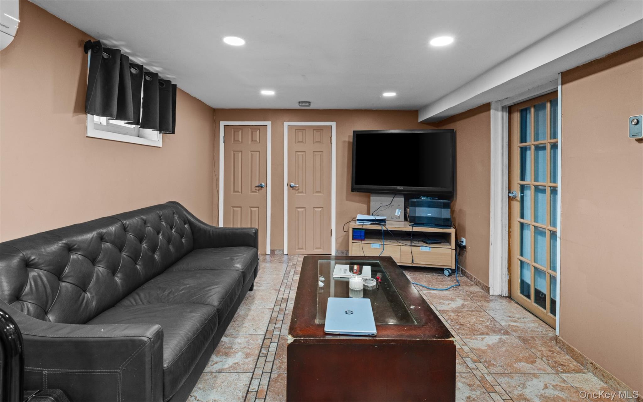 47 Alden Avenue, Valley Stream, NY 11580