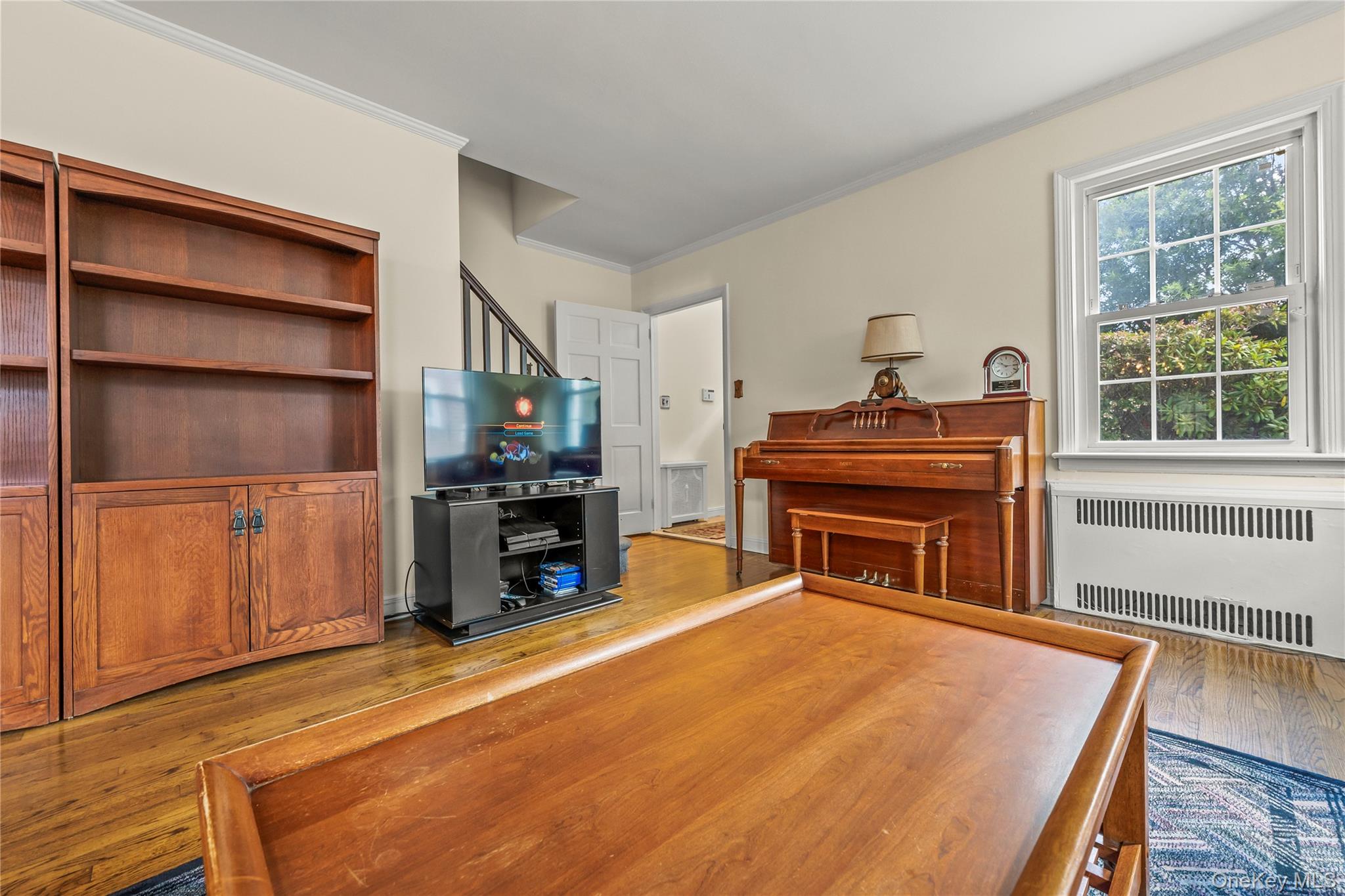 7548 195th Street, Fresh Meadows, NY 11366