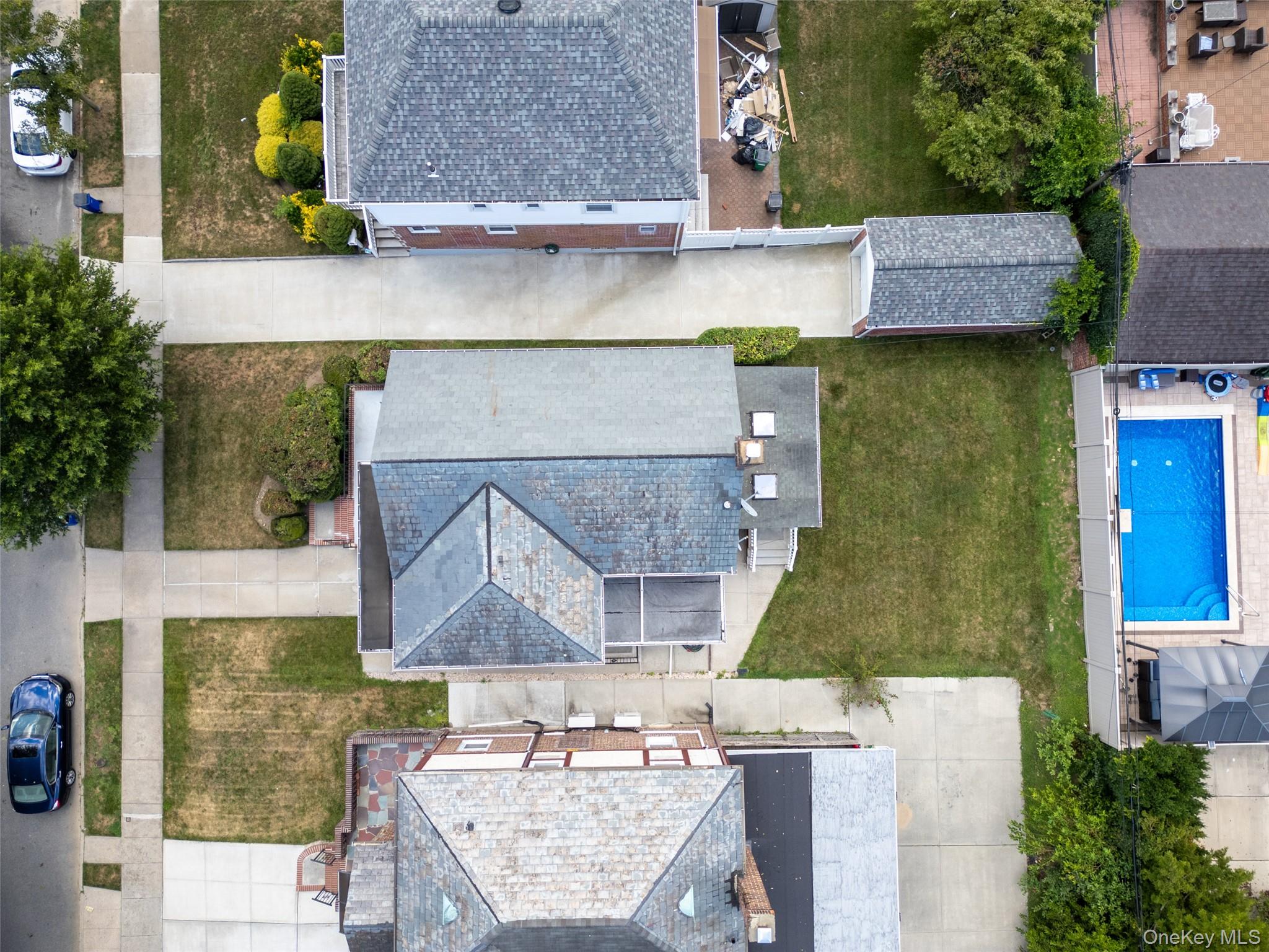 7548 195th Street, Fresh Meadows, NY 11366