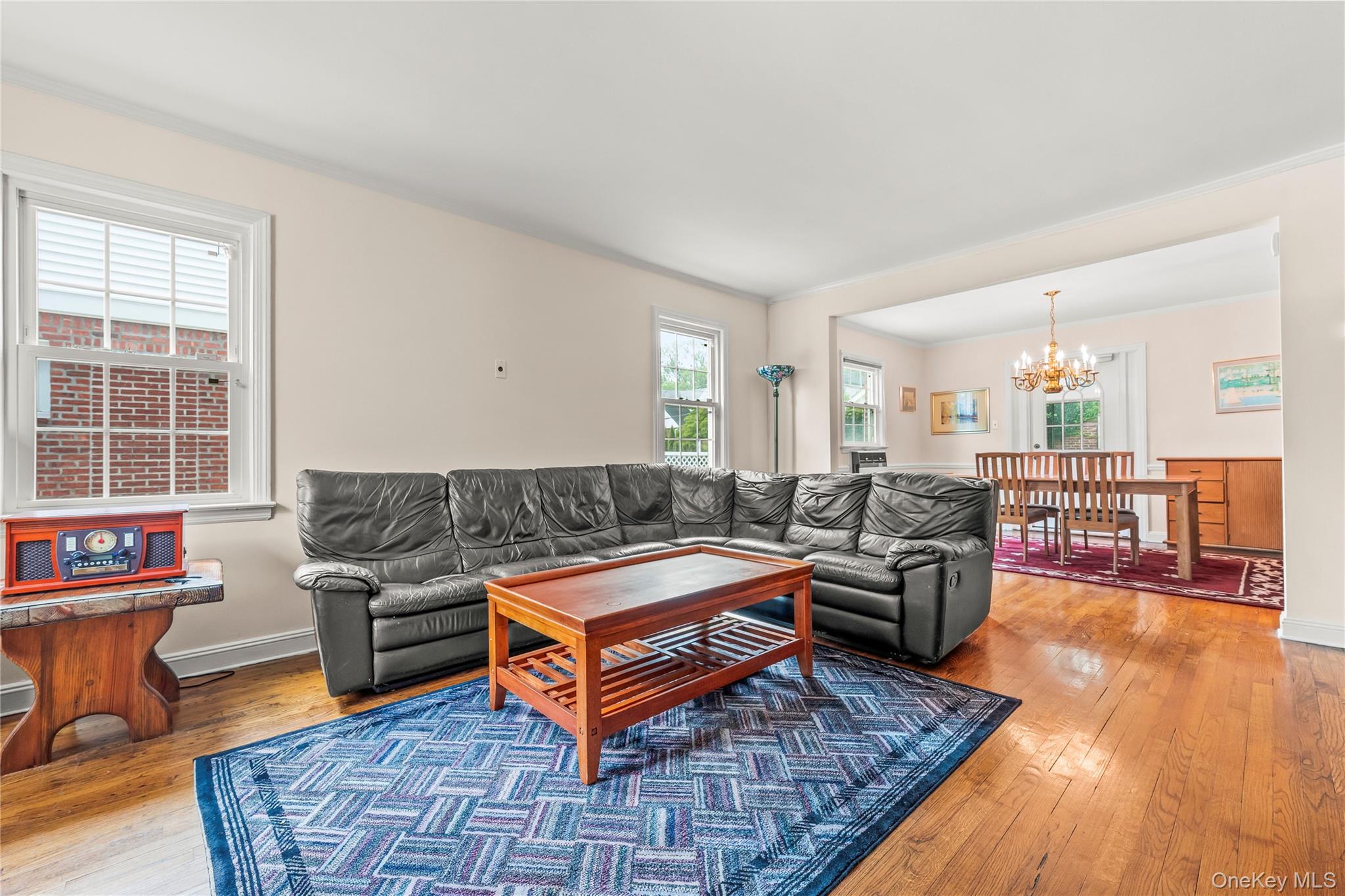 7548 195th Street, Fresh Meadows, NY 11366