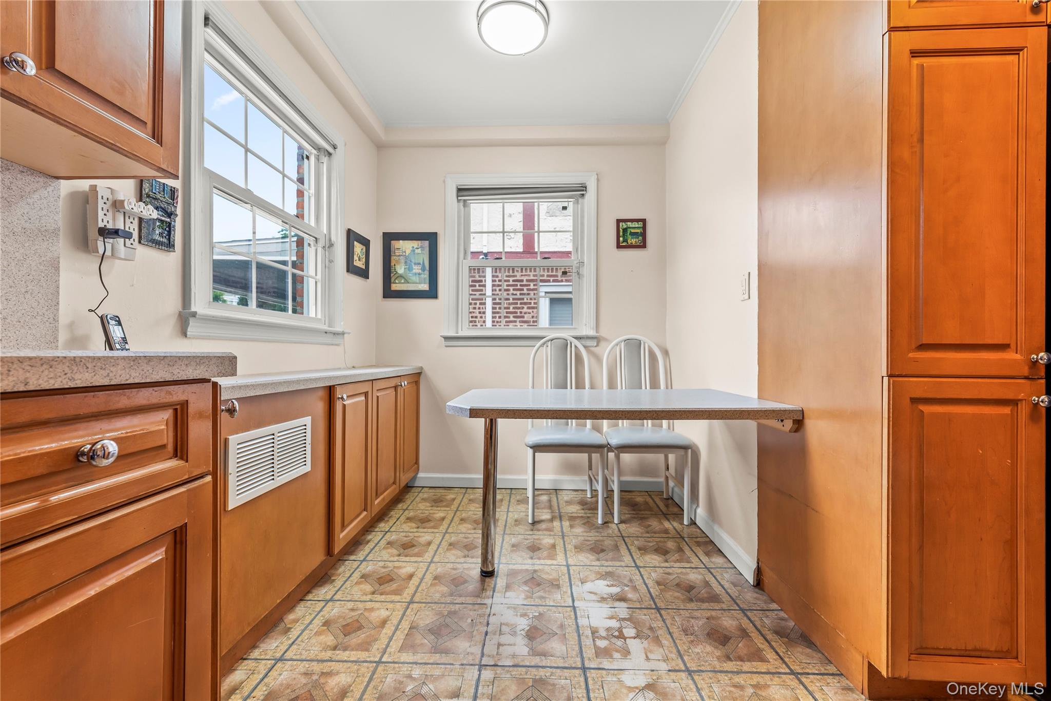 7548 195th Street, Fresh Meadows, NY 11366