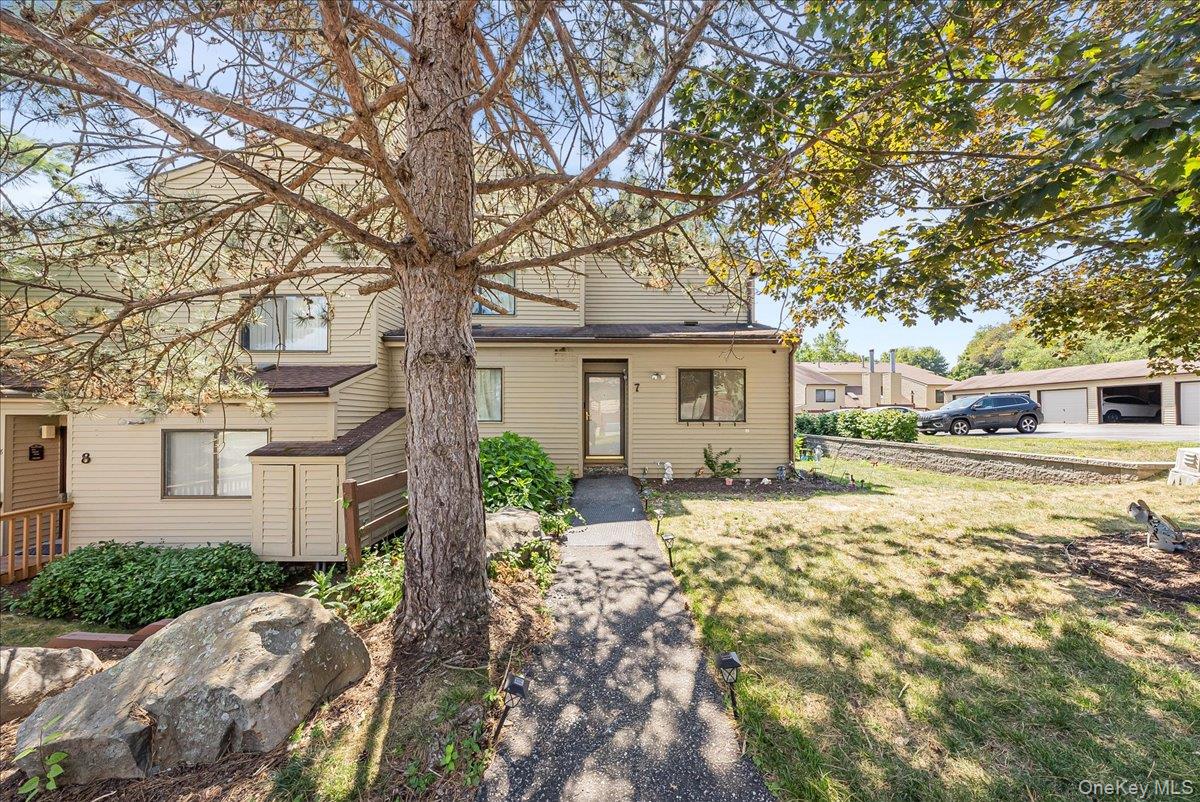 7 Sycamore Court, Highland Mills, NY 10930